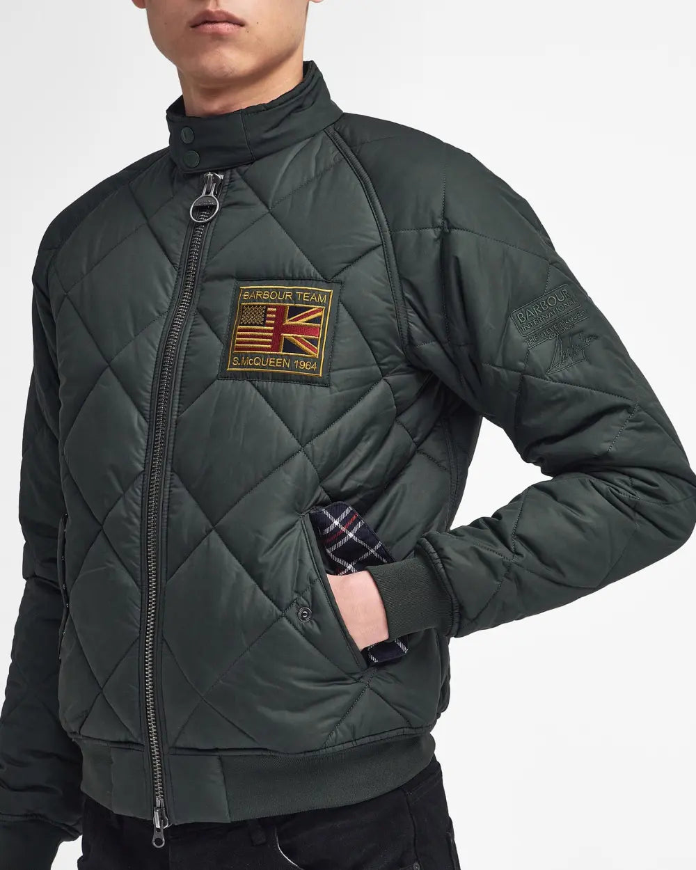 CAZADORA BOMBER GUATEADA BARBOUR INTERNATIONAL